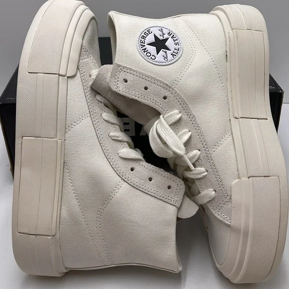 Converse WMNS CTAS CRUISE HI
EGRET/EGRET/EGRET A04688C Platforms Sneakers - Picture 12 of 16